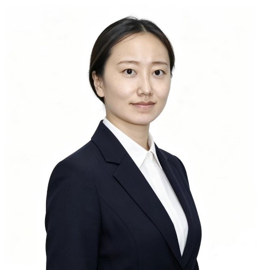 Portrait of Tingting Qiao